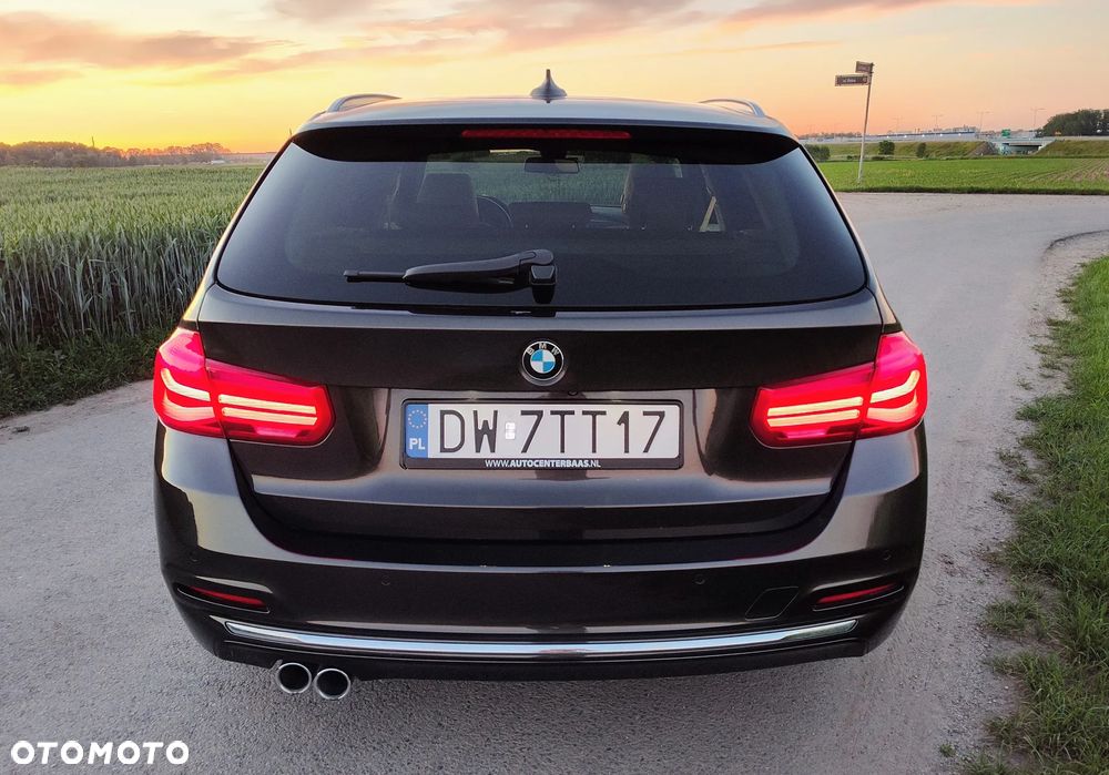 BMW Seria 3 320d Efficient Dynamics Edition Luxury Line - 6