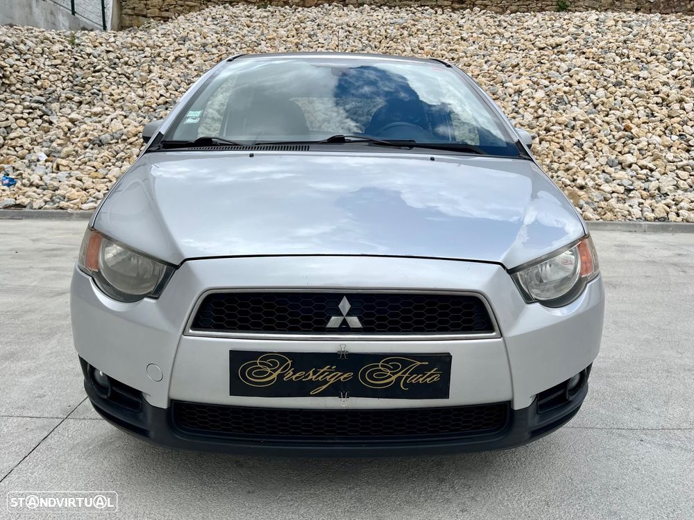 Mitsubishi Colt - 2