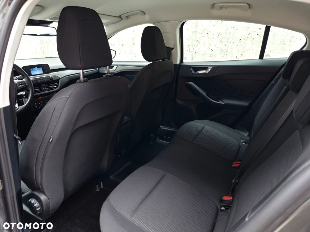 Ford Focus 1.0 EcoBoost Trend Edition Business - 8