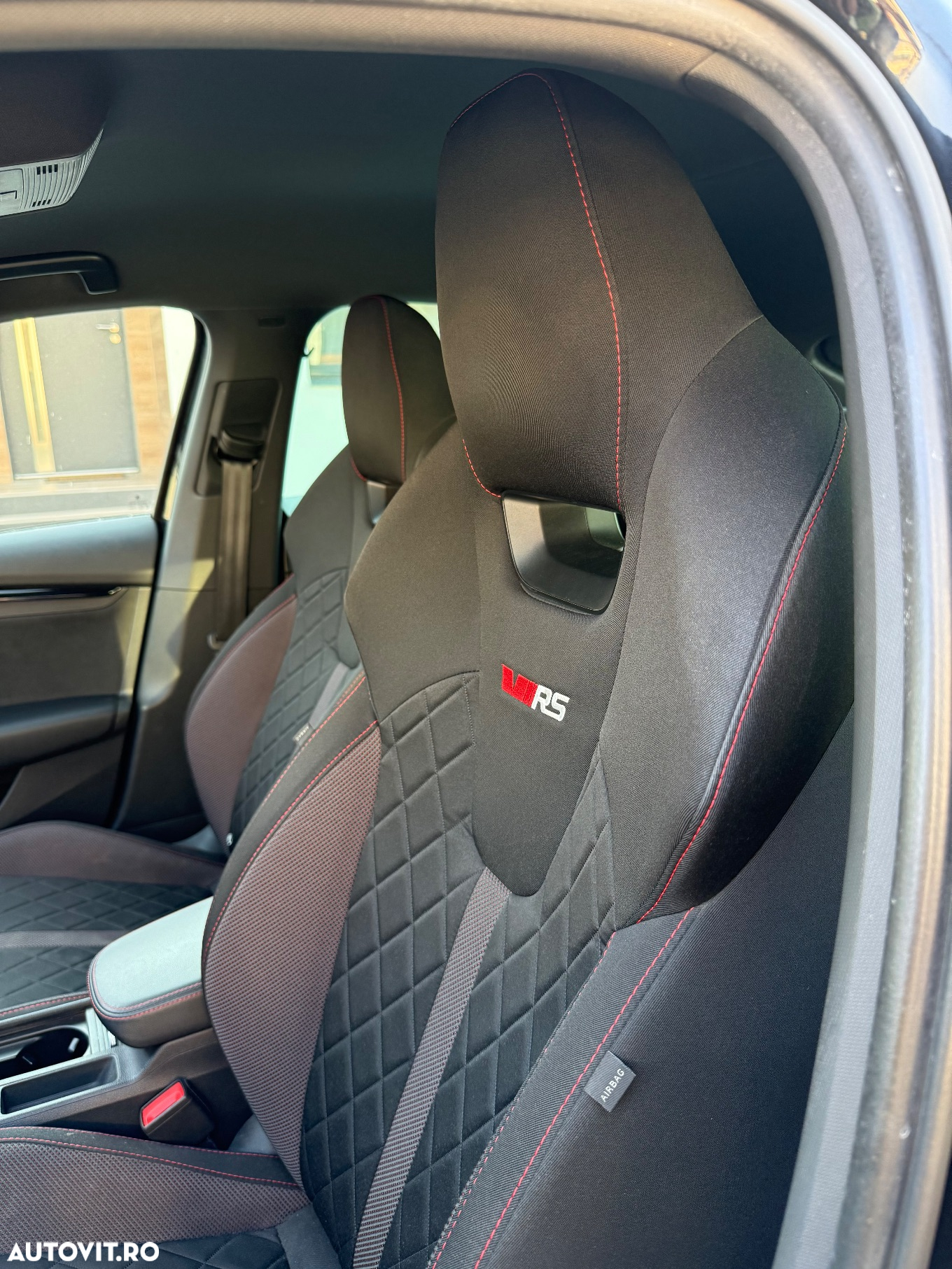 Skoda Octavia 2.0 TSI DSG RS - 15