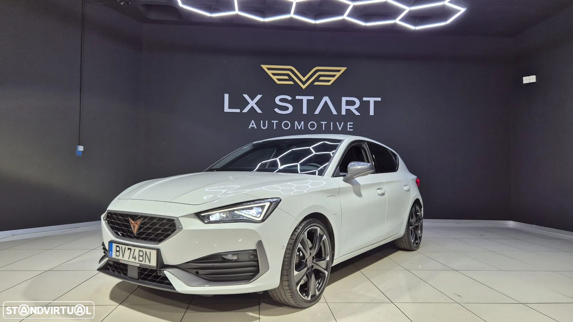 Cupra Leon 1.4 e-Hybrid VZ DSG - 1