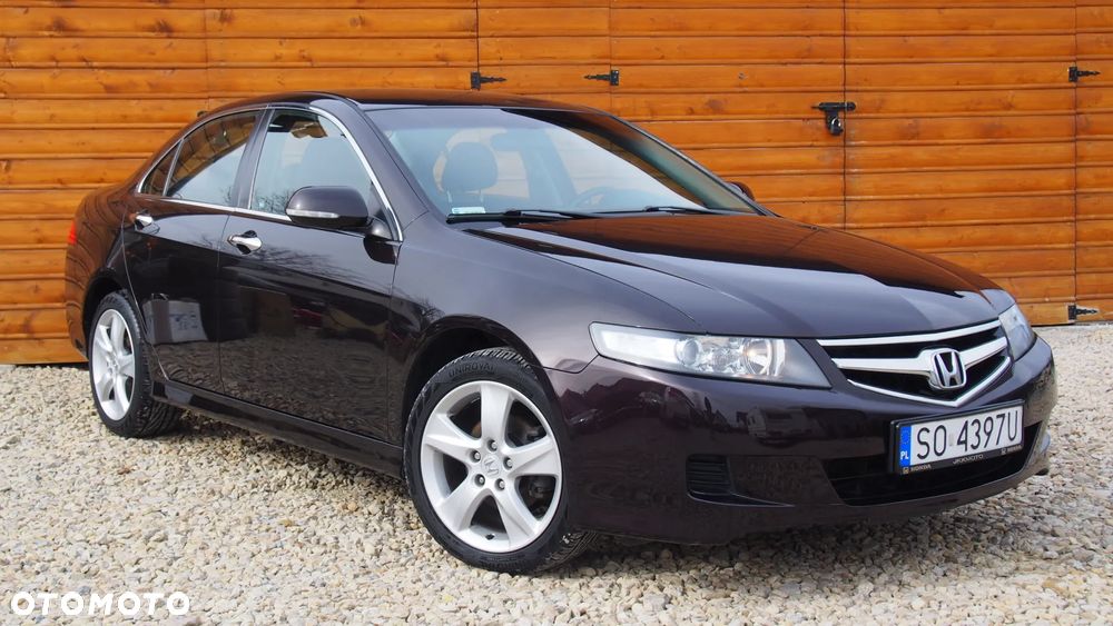 Honda Accord 2.0 Comfort - 11
