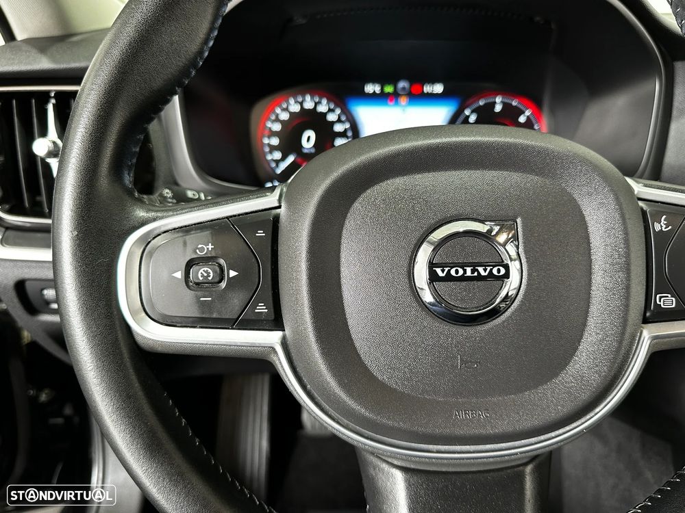 Volvo V60 2.0 T6 AWD TE Inscription Expression - 23