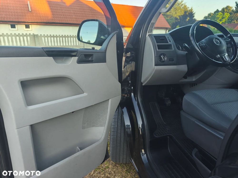 Volkswagen Transporter - 18