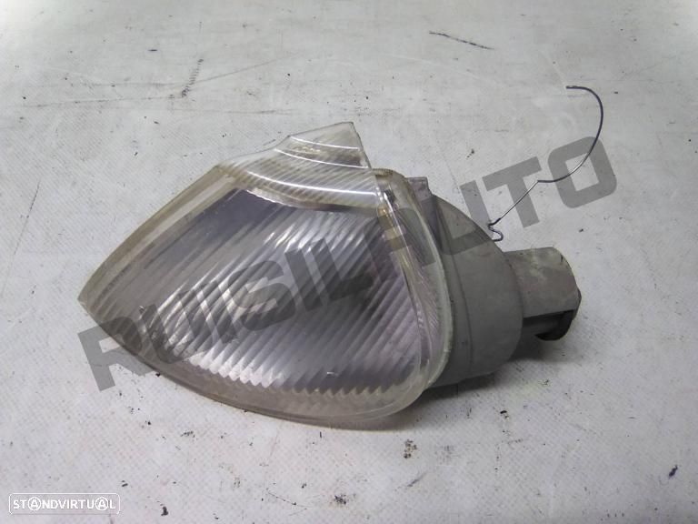 Farolim De Pisca Frente Esquerdo  Renault Laguna I [1993_2001] - 1