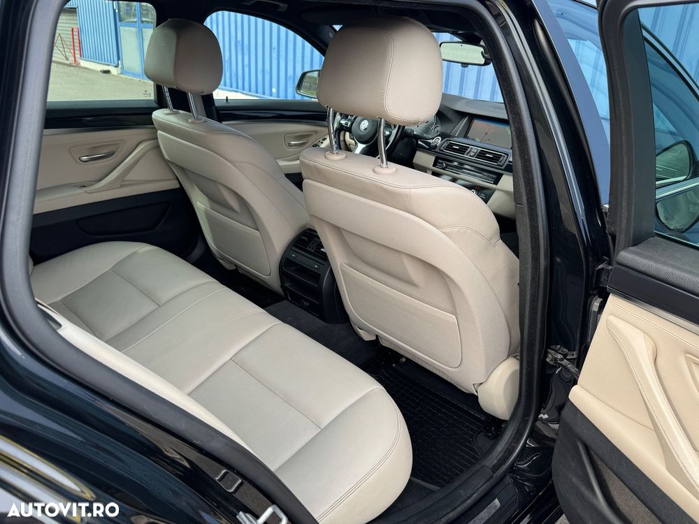 BMW Seria 5 530d xDrive Aut. Luxury Line - 9