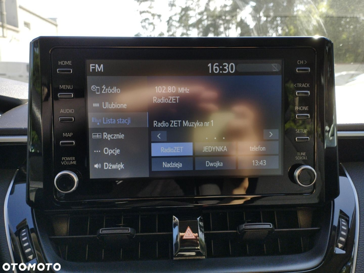Toyota Corolla - 18