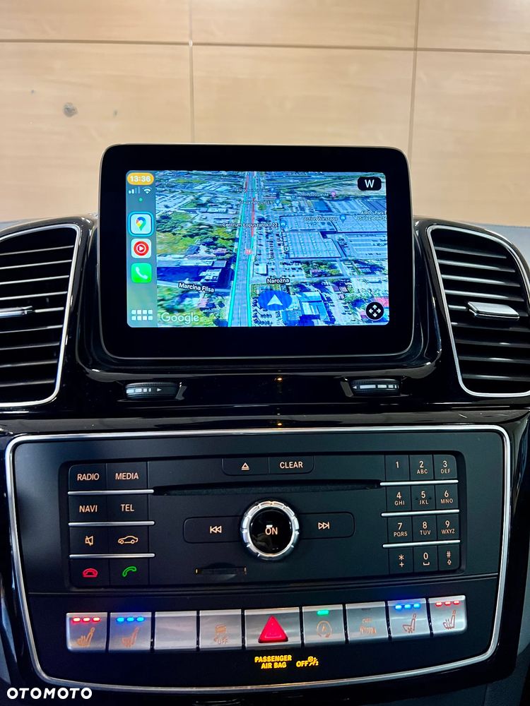 Mercedes-Benz GLS - 19