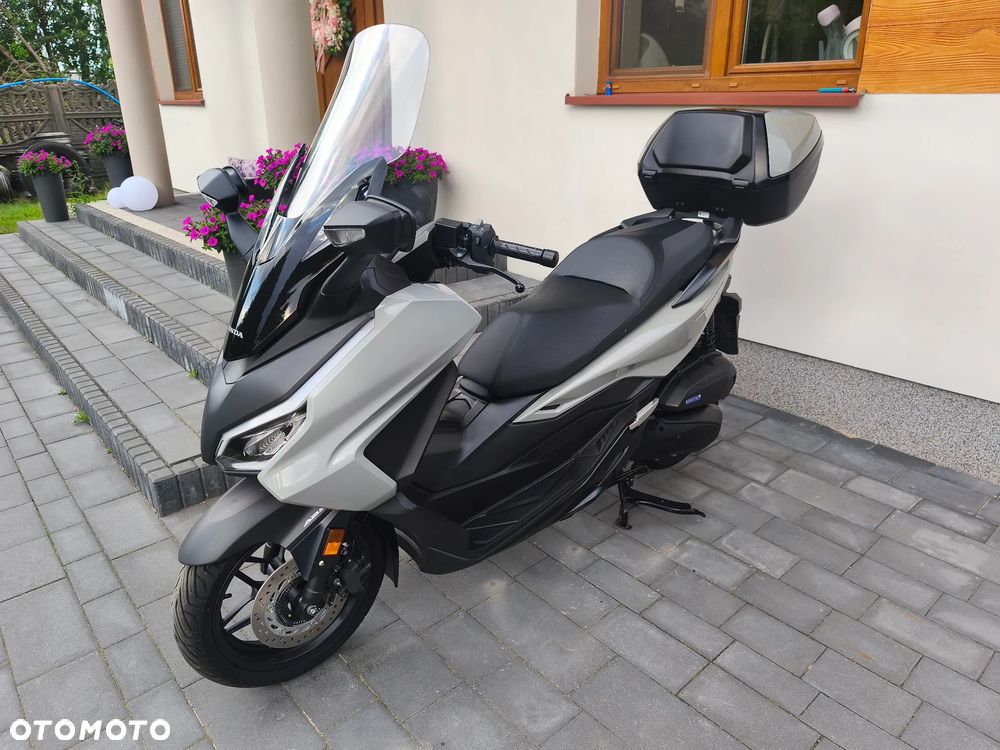 Honda NSS - 8