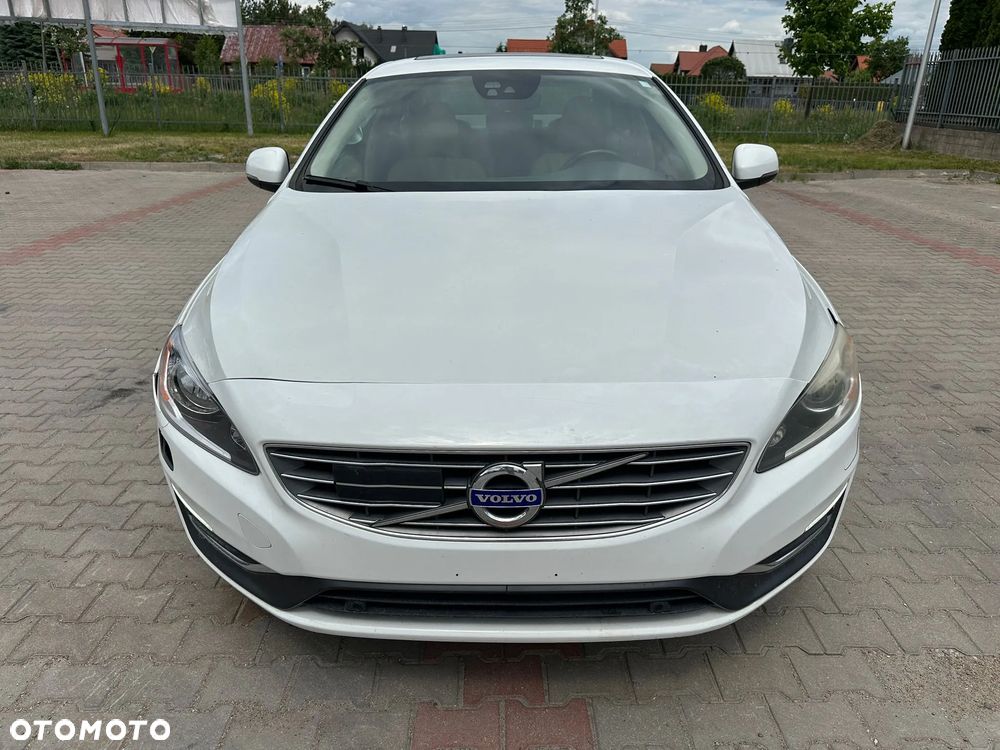 Volvo S60 - 16