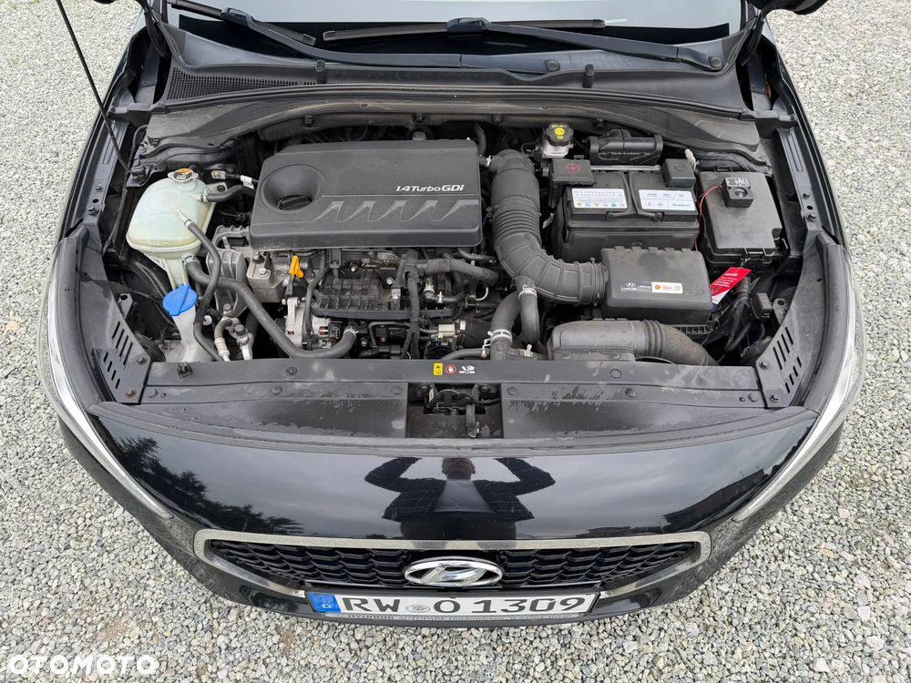 Hyundai i30 1.4 T-GDI DCT Passion Plus - 38