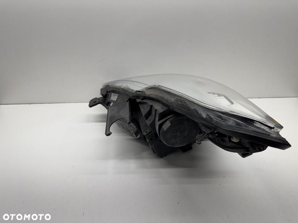 Przednia Prawa Lampa  Citroen ds5  9802086580 - 2