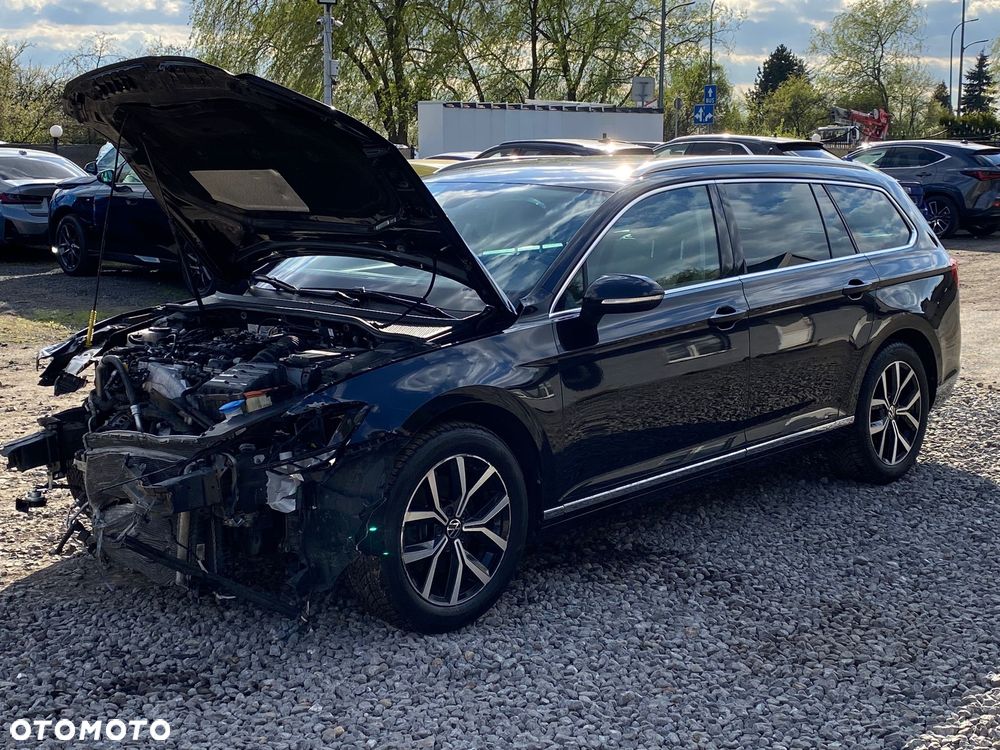Volkswagen Passat 2.0 TDI Elegance DSG - 9