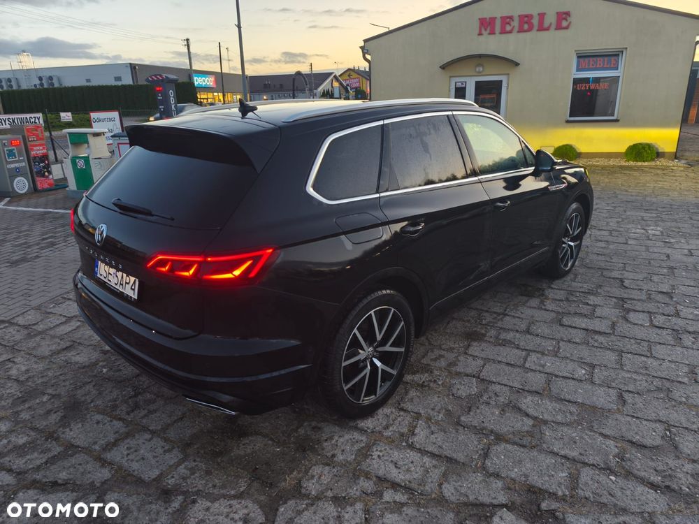 Volkswagen Touareg - 13