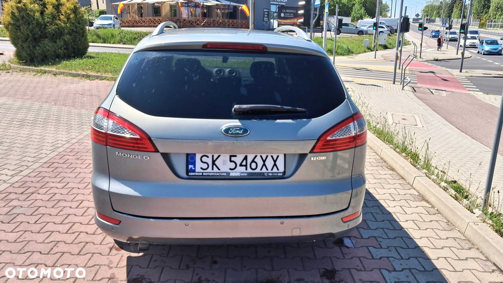Ford Mondeo - 4