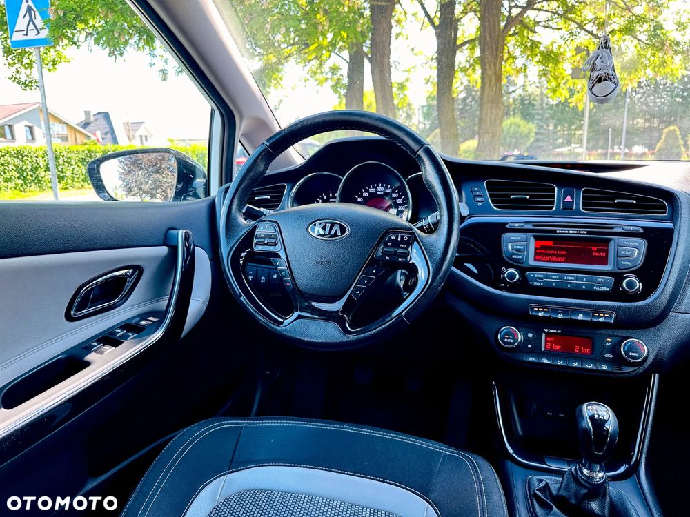 Kia Ceed 1.6 CRDi L - 21