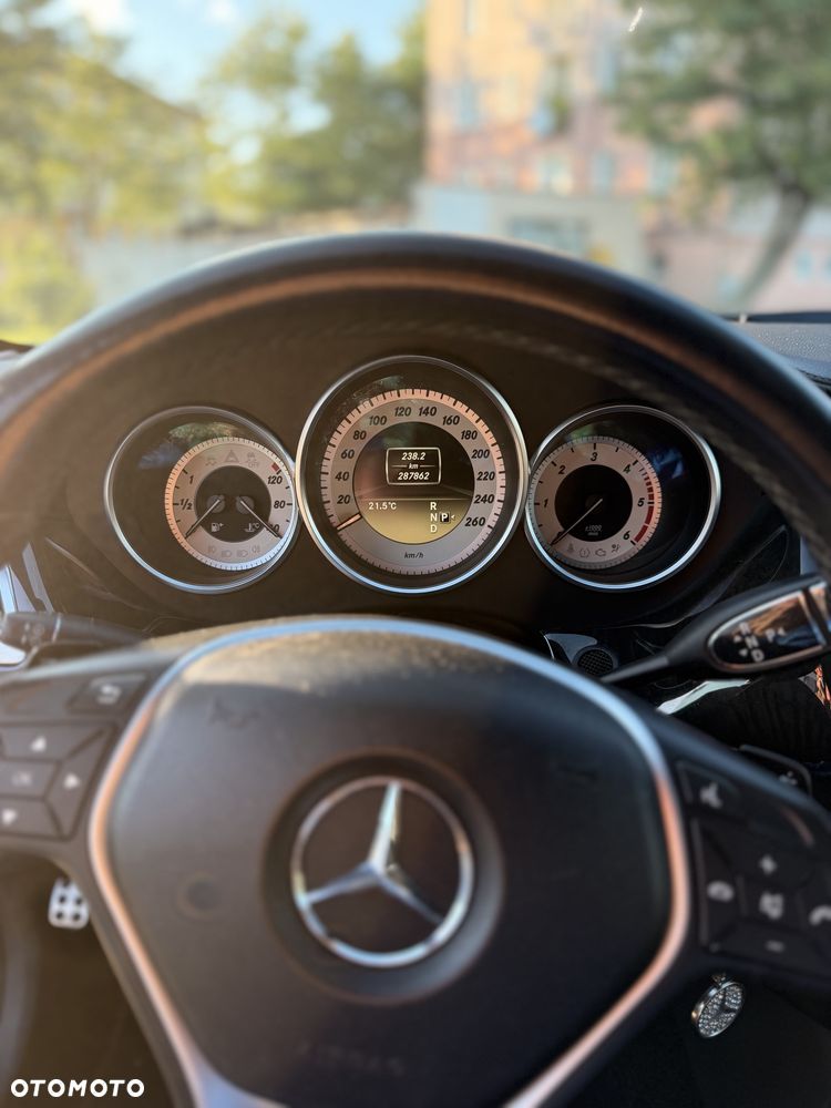 Mercedes-Benz CLS - 7