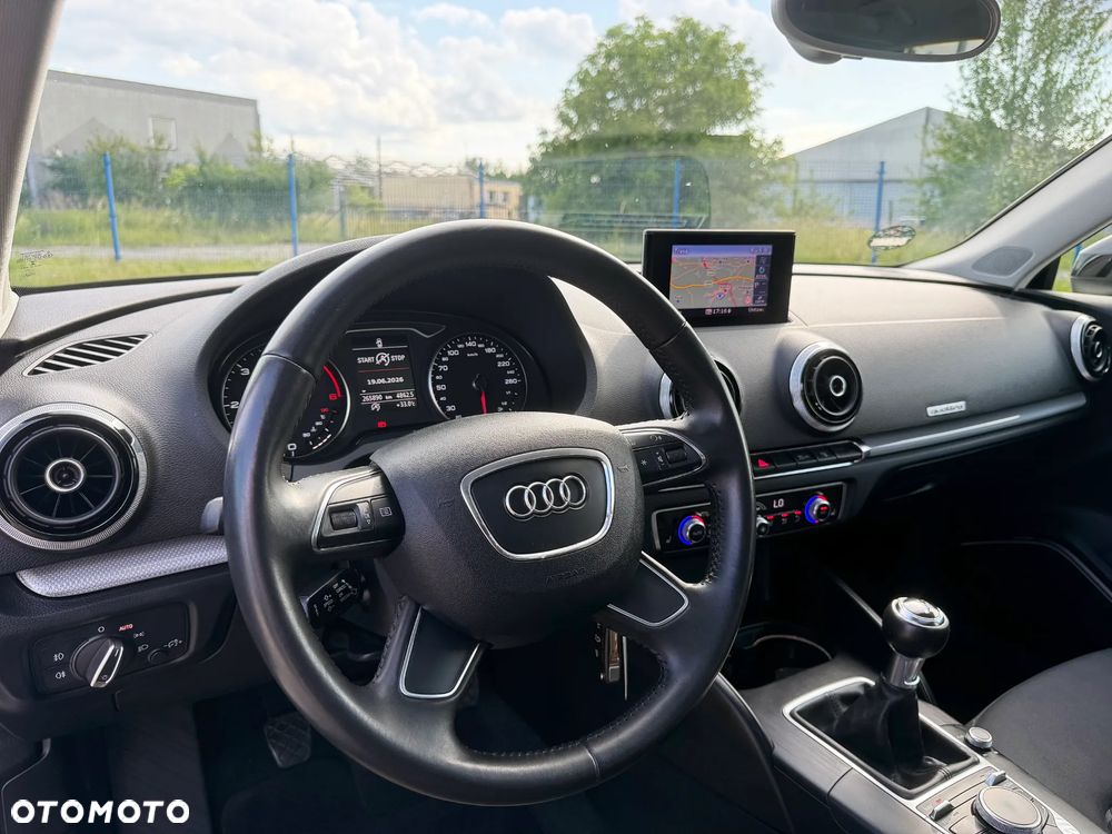 Audi A3 Sportback - 11