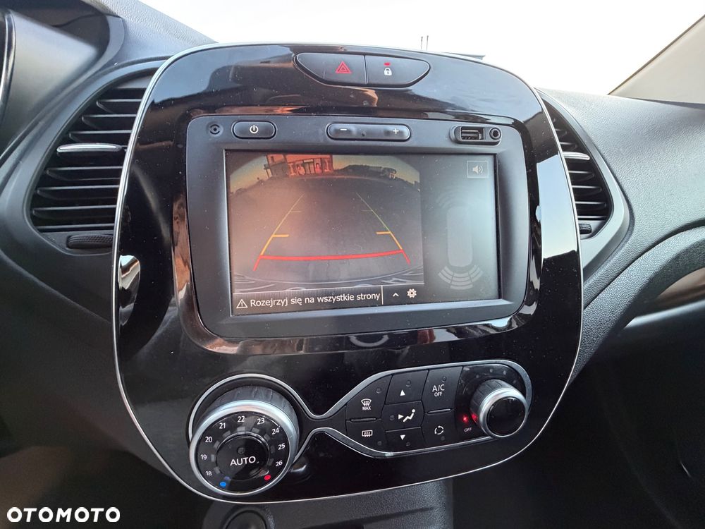 Renault Captur - 23