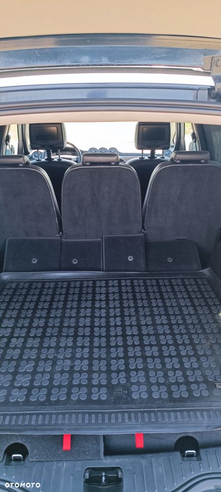 Ford S-Max 2.0 TDCi DPF Titanium MPS6 - 25