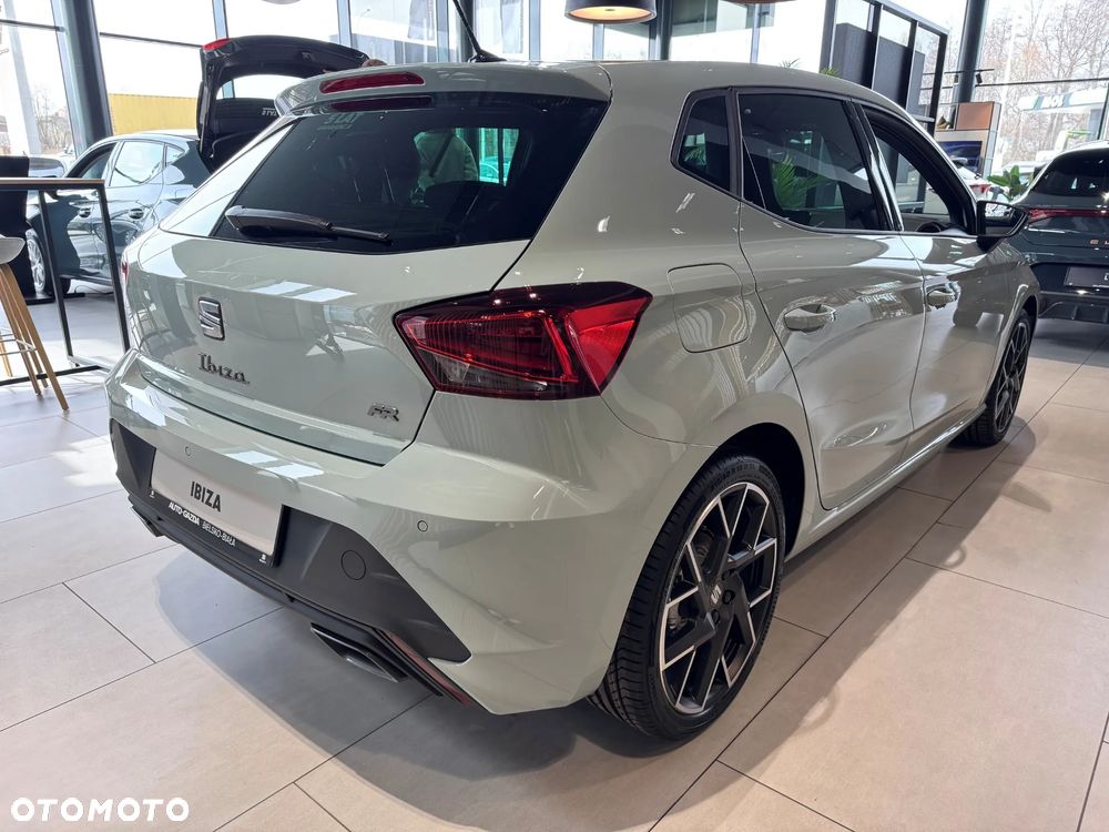 Seat Ibiza - 4