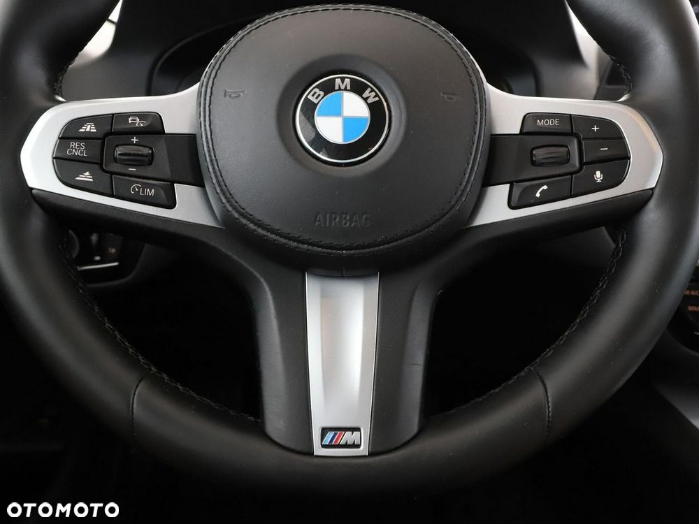 BMW Seria 5 520d - 22