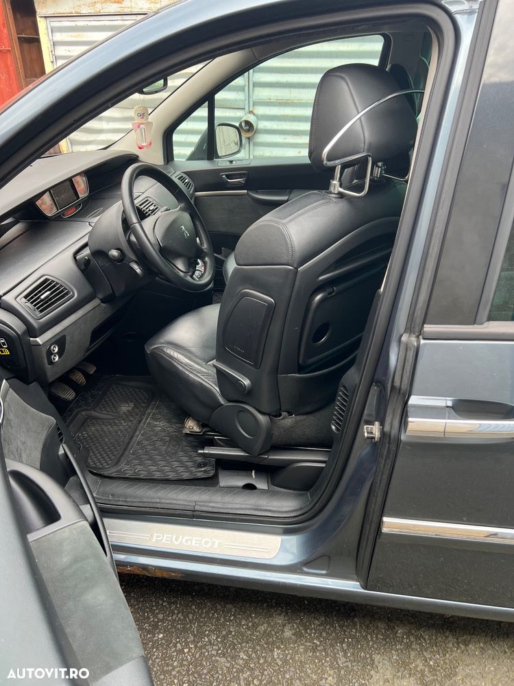 Peugeot 807 - 6