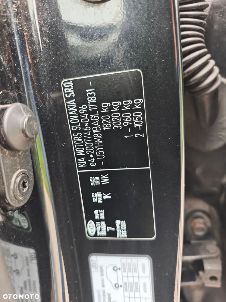 Kia Ceed 1.4 L - 27
