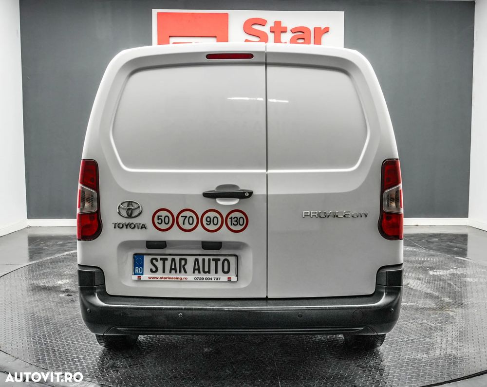 Toyota Proace Verso 1.5 D-4D 102CP 8+1 Base Compact - 6