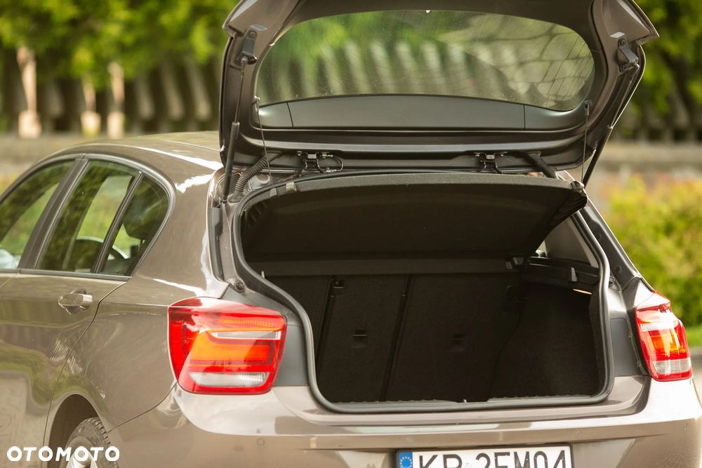 BMW Seria 1 118d - 17