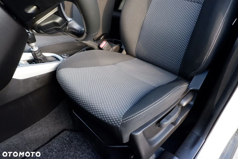 Suzuki Vitara 1.6 DDiS (4x4) Allgrip Comfort - 29