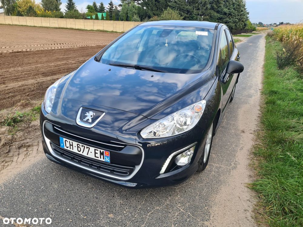 Peugeot 308 1.6 e-HDi Active STT - 16