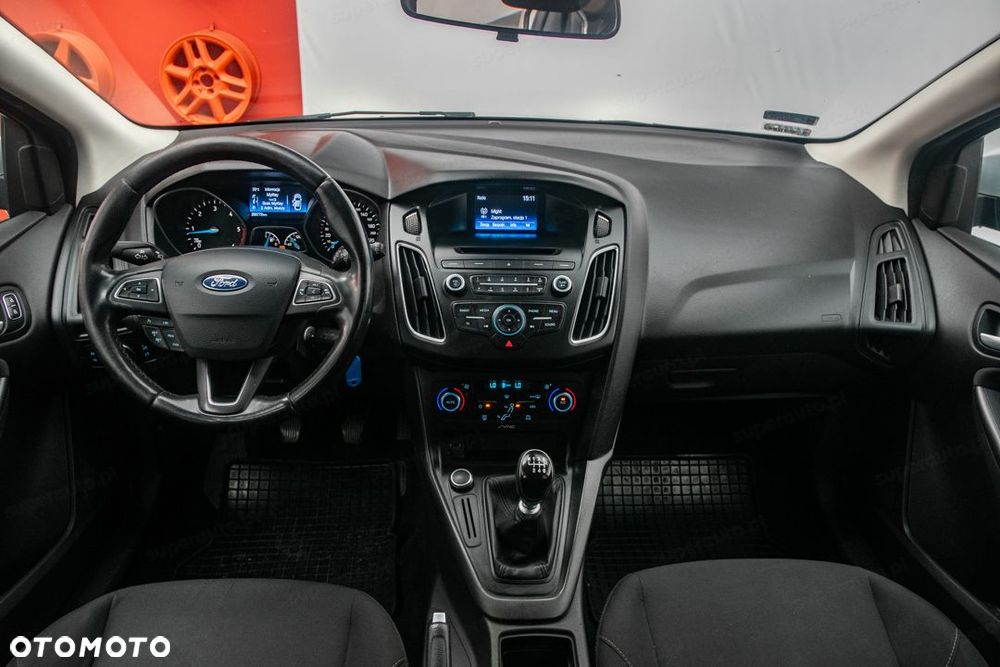 Ford Focus - 16