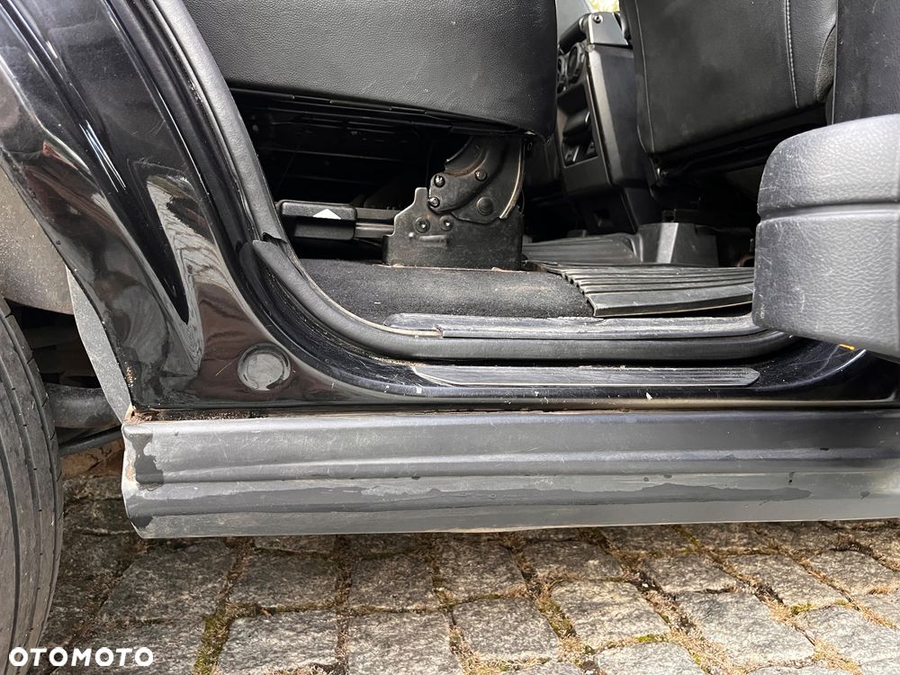 Land Rover Discovery TD V6 HSE - 11