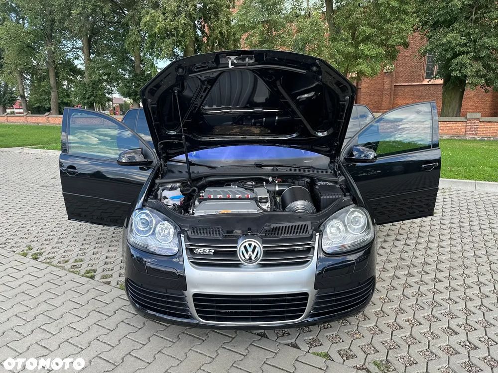 Volkswagen Golf V R32 DSG - 19