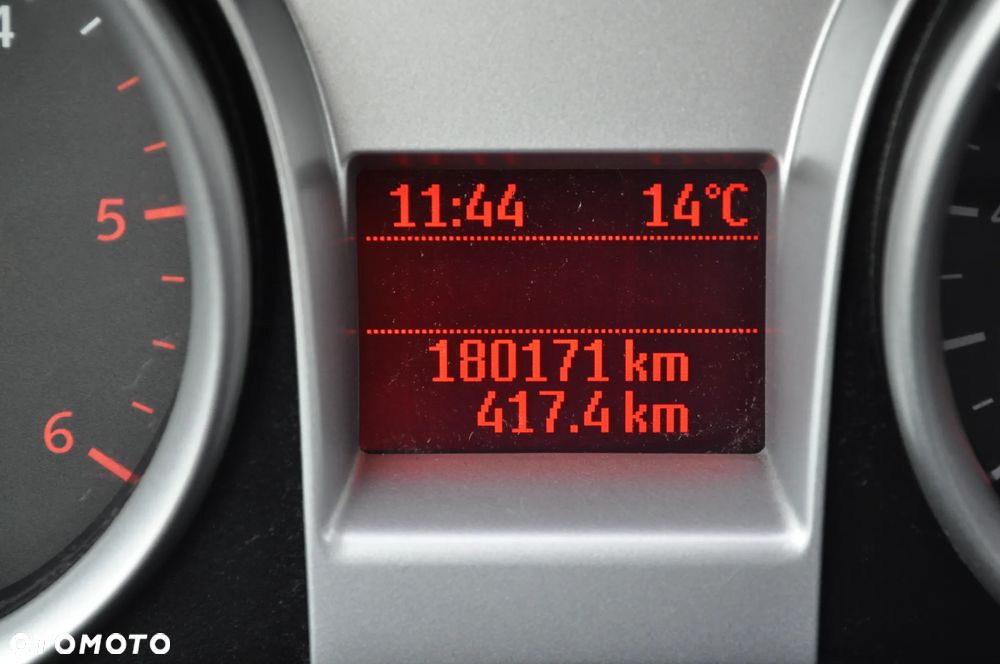 Ford Kuga 2.0 TDCi Individual - 28