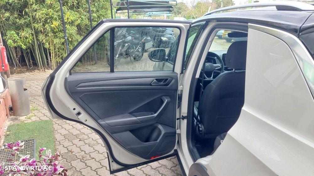 VW T-Roc 1.0 TSI - 13