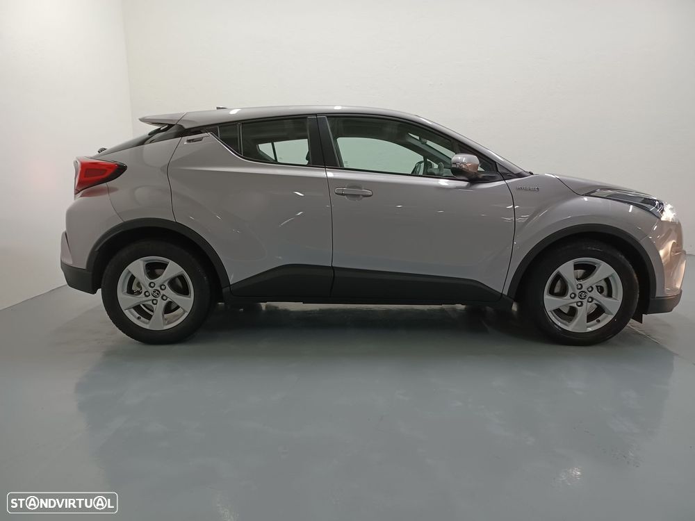 Toyota C-HR - 7