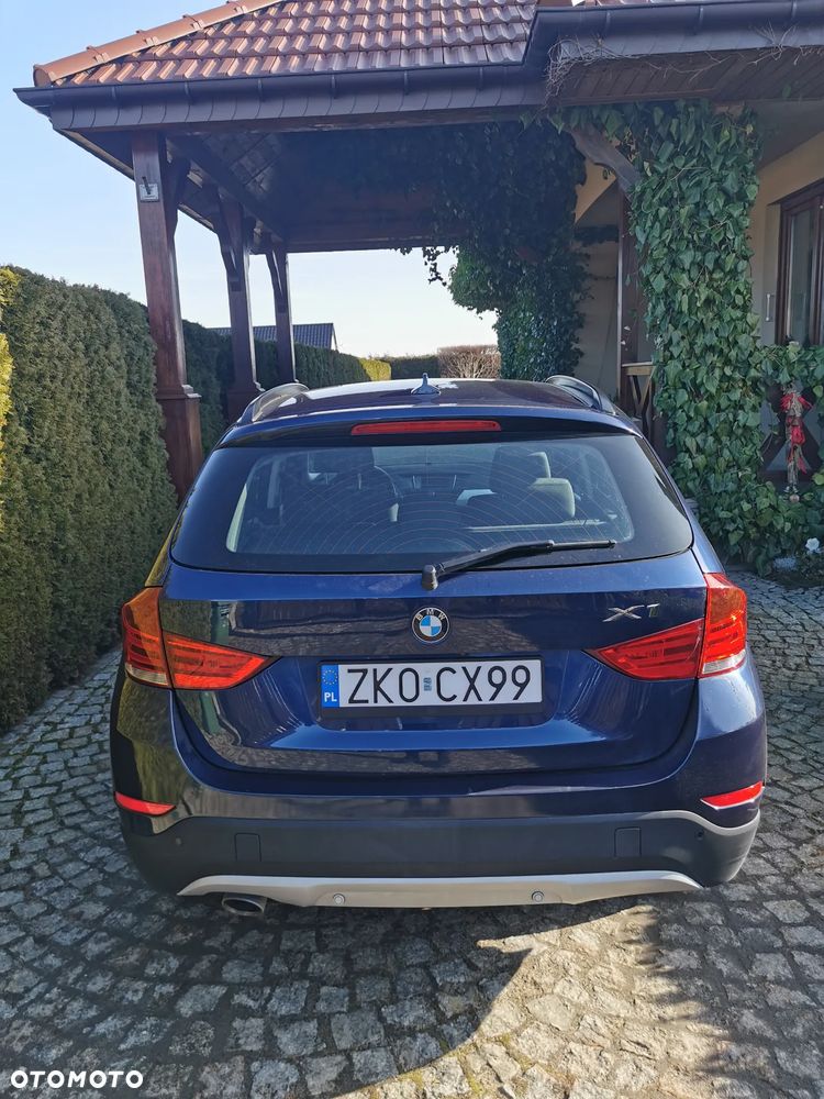 BMW X1 sDrive18d xLine - 2