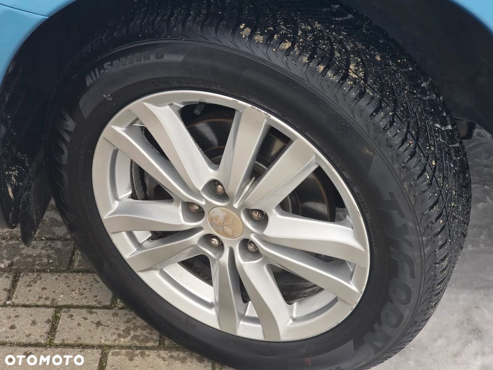 Mitsubishi ASX 1.6 2WD Intense - 29