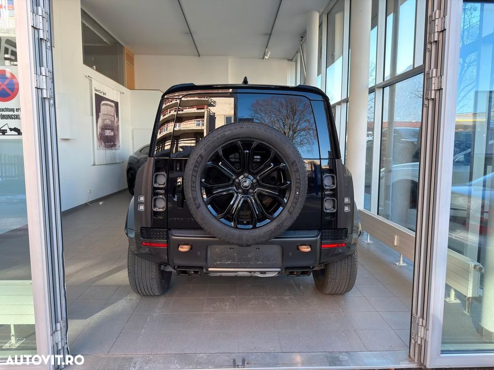 Land Rover Defender 110 5.0 V8 P635 Octa - 3