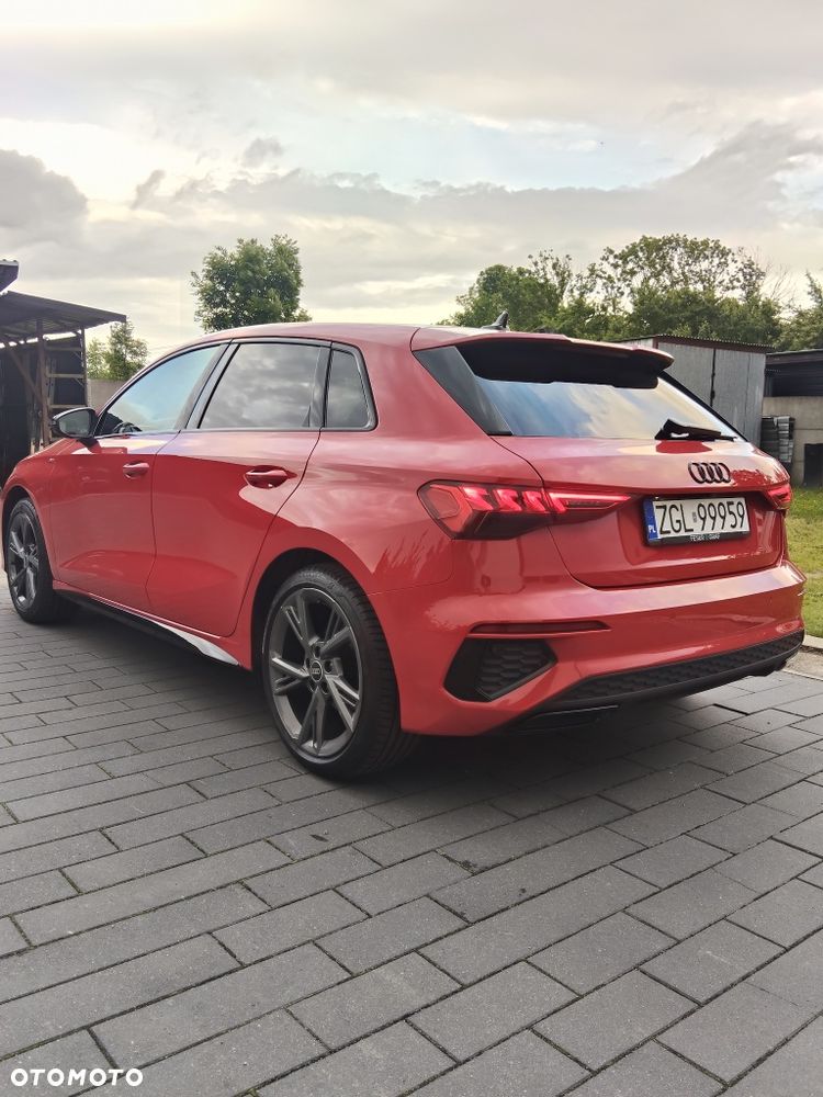 Audi A3 Sportback - 4