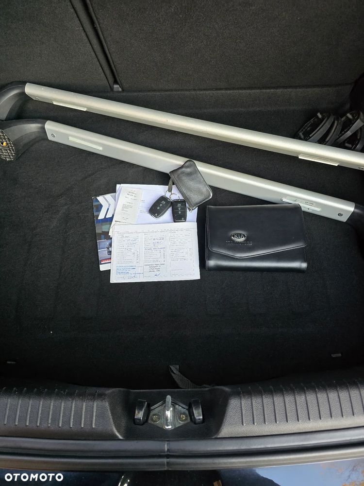 Kia Ceed - 34