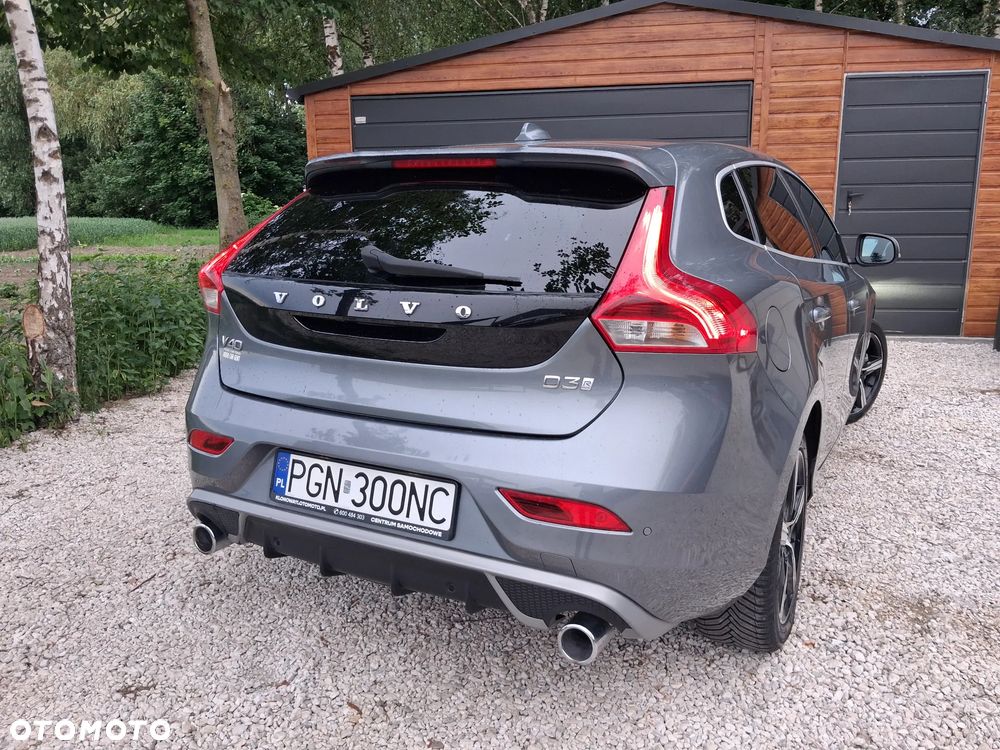 Volvo V40 D3 Drive-E Momentum - 19