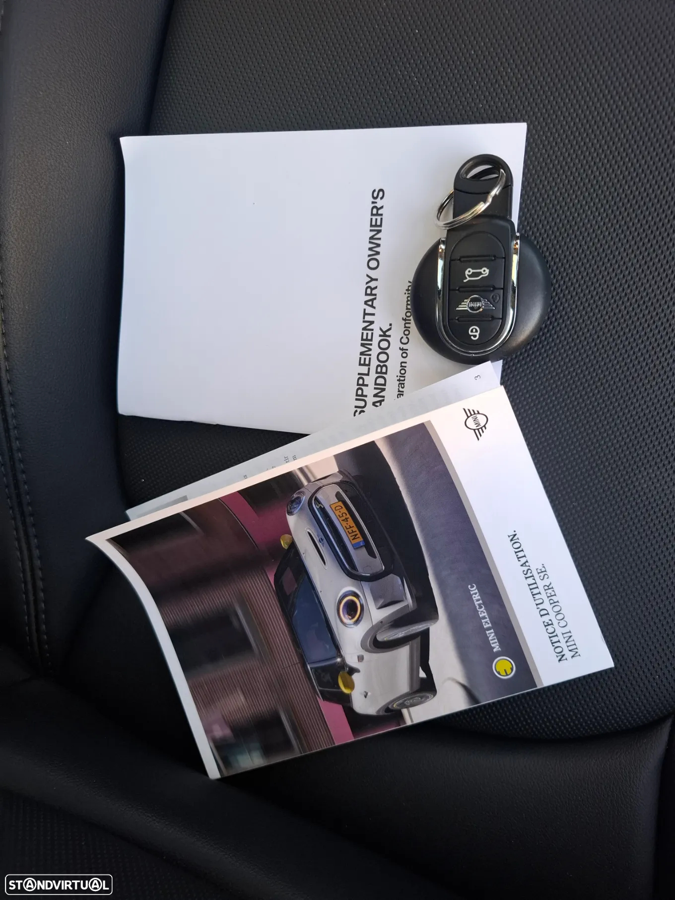 MINI 3 Portas Cooper SE Camden Edition - 59