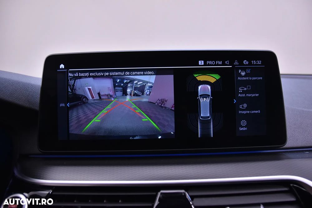 BMW Seria 5 530e xDrive AT PHEV - 19