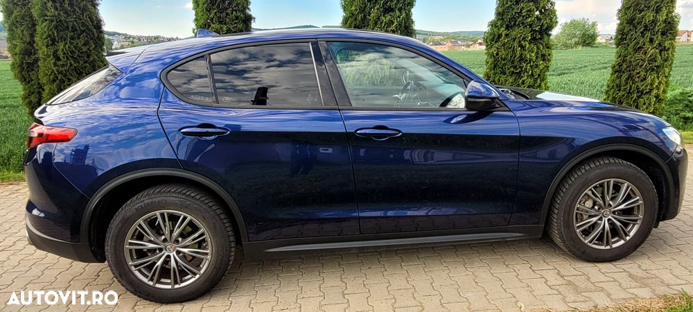 Alfa Romeo Stelvio - 5