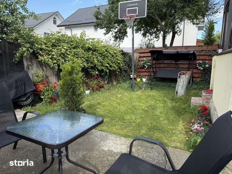 Apartament 2/3 camere la parter cu iesire la gradina si parcare — fotografia 1