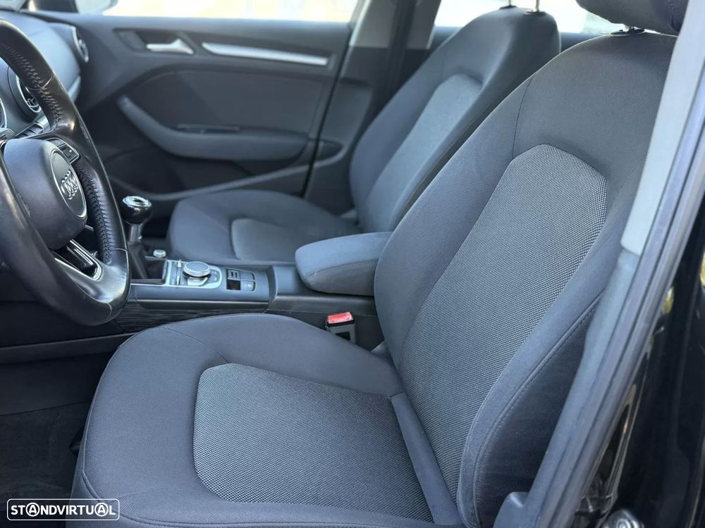 Audi A3 Sportback 1.6 TDI Sport — fotografia 10