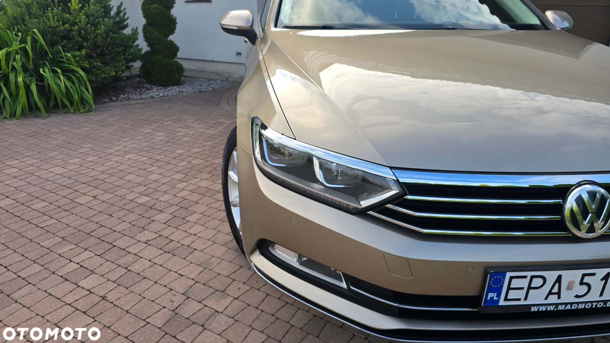 Volkswagen Passat - 15